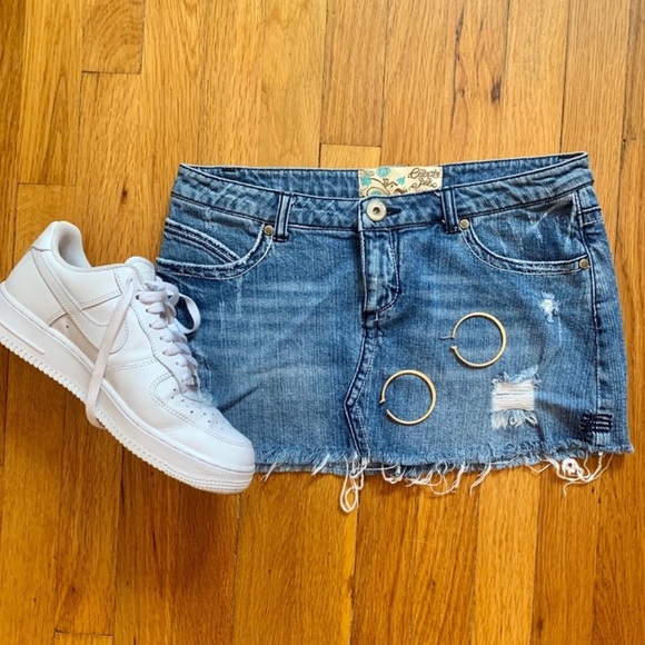 Celebrity Pink Denim Skirt - Picture 6 of 6